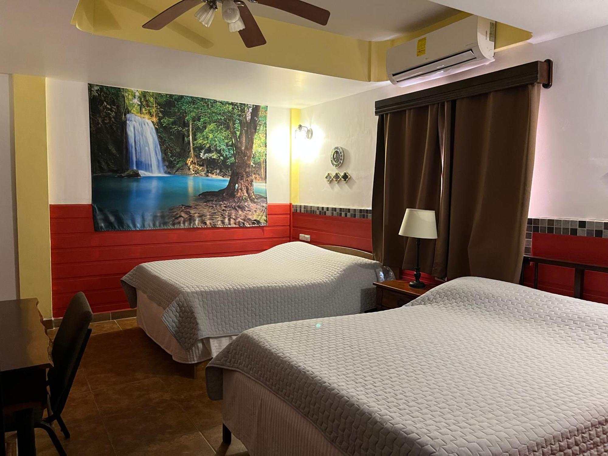 Easy Inn Hotel Belize City Exterior foto